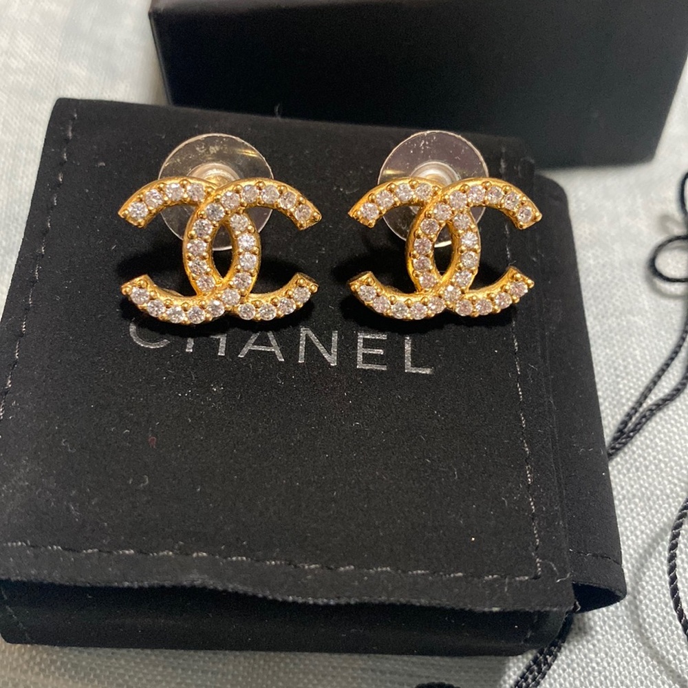 SOLD CC Golden crystal earrings
